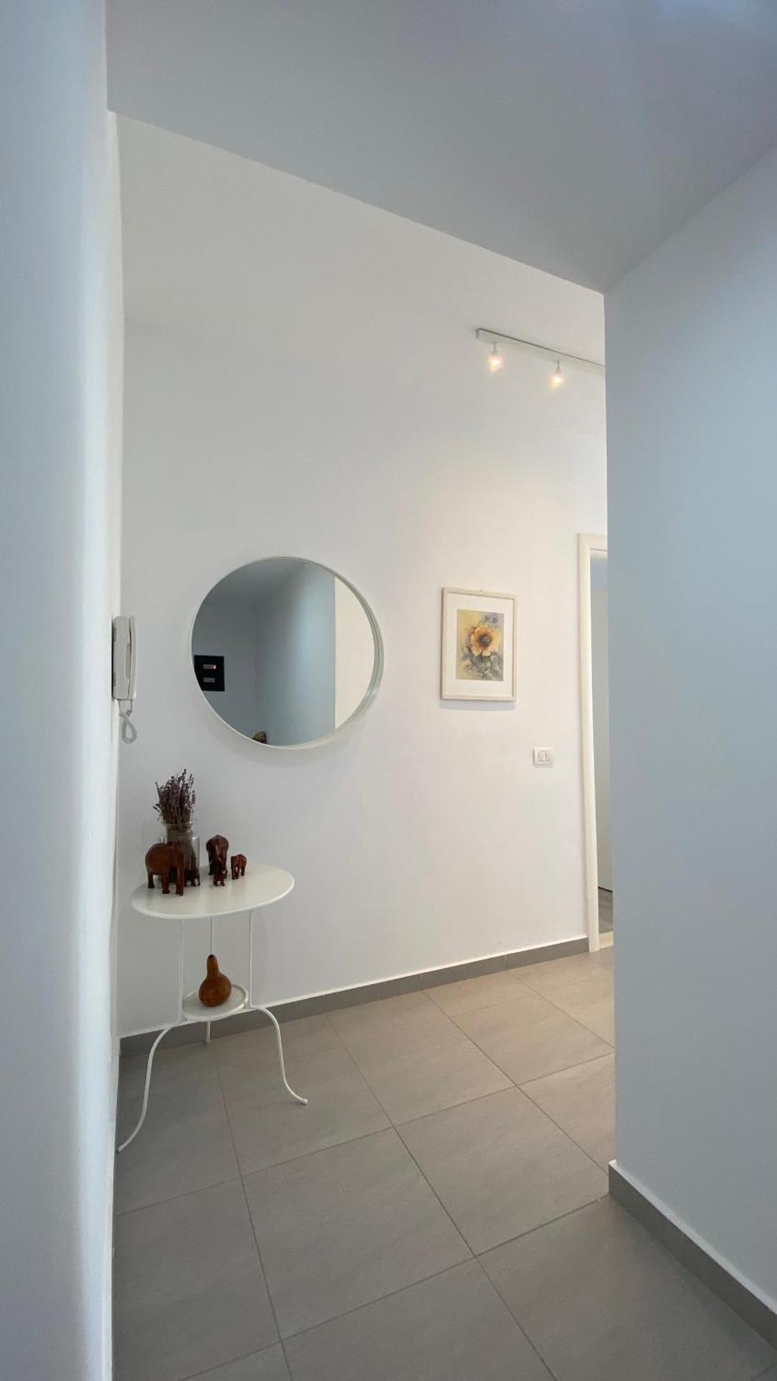 Loli Apartment Luxury White Residence Sarandë Exteriör bild