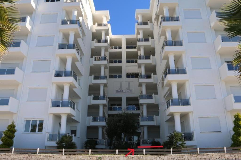 Loli Apartment Luxury White Residence Sarandë Exteriör bild